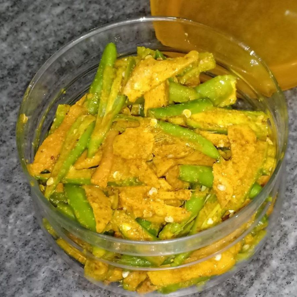Spicy Ginger Green Chilli Pickle